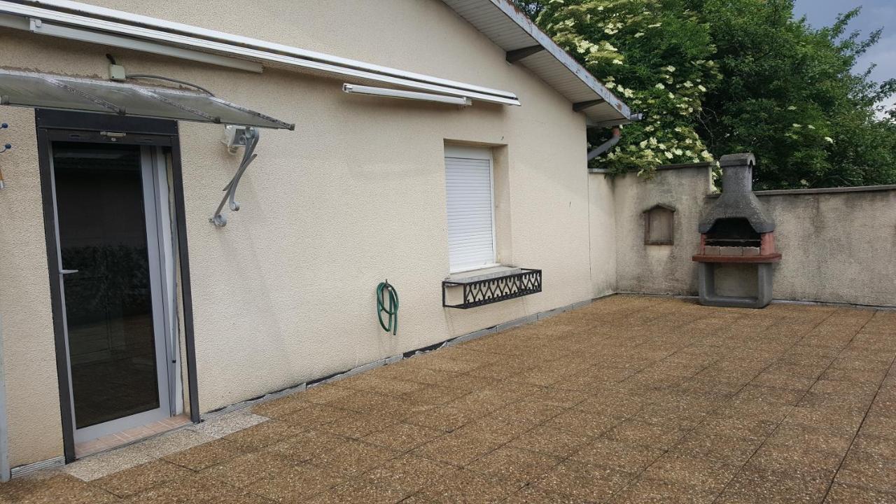 Le Repaire Du Deux Roues Apartment Saint-Sauveur  Exterior foto